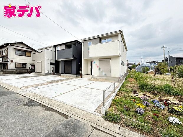 完成しました!現地ご案内いたします。お気軽にお問い合わせください!(右側)