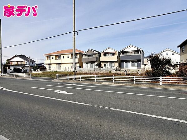 地域に密着した不動産販売でお客様のニーズに、経験豊富なスタッフが柔軟に対応させていただきます。