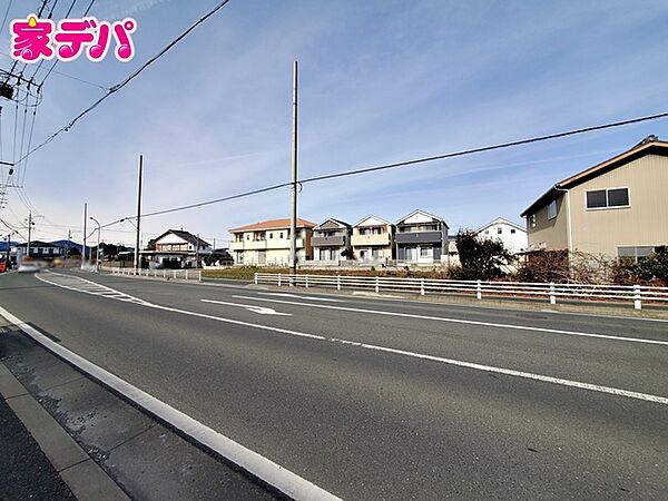 資料のご請求も迅速に対応させていただきます。住宅ローンのご相談もお気軽にお問い合わせください。