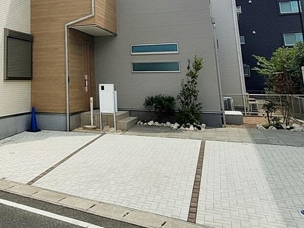 広々3台駐車可能物件!!お友達が遊びに来た時も安心!