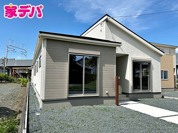 完成しました!資料のご請求も迅速に対応させていただきます。住宅ローンのご相談もお気軽にお問い合わせください。