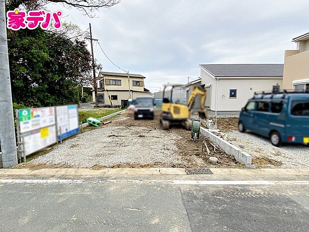 住宅ローンにご不安のあるお客様も、まずはお気軽にご相談下さい。お客様に最適な資金計画と金融機関をご案内いたします。