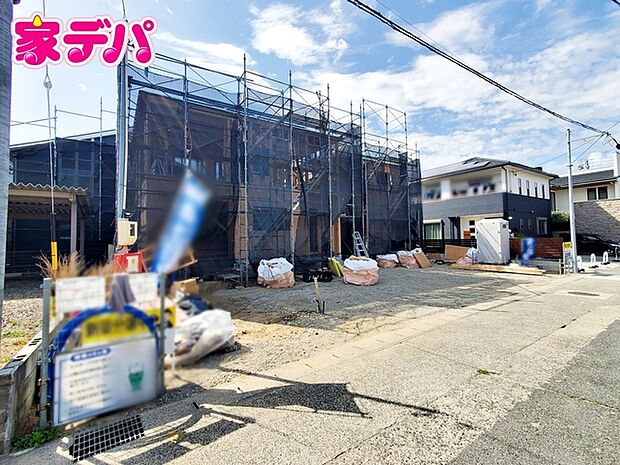 上棟しました。ご見学希望のお客様につきましては同型同仕様の物件にご案内いたします