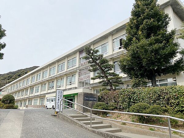 御油小学校（650m）