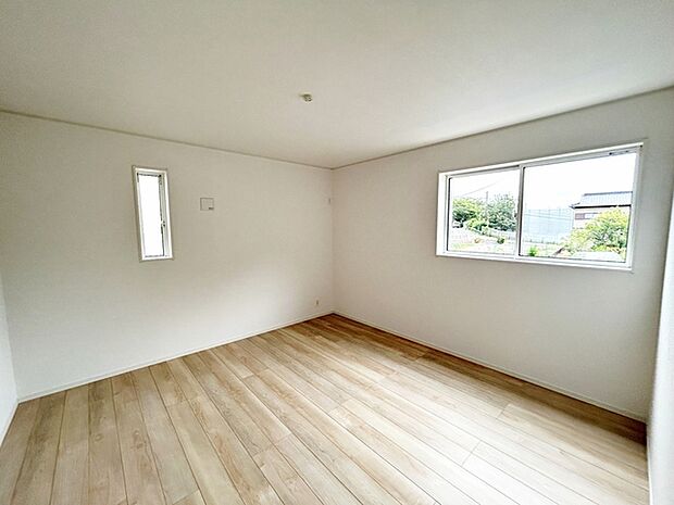 【施工例】お子様の一人部屋に最適な居室です。クローゼット付きで自然とお片付けできる環境に!