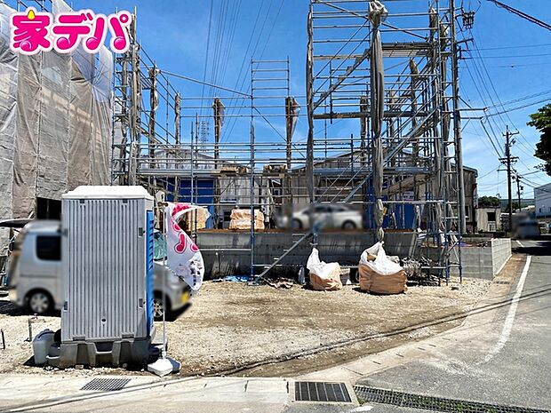 【2号棟】基礎工事中です! ・角地 ・4LDK ・LDK16帖、隣接和室4.5帖 ・インナーバルコニー ・全居室収納完備 ・防犯カメラ ・駐車場3台可