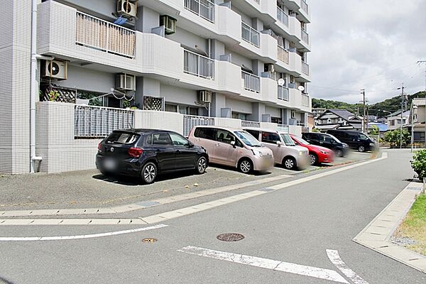 敷地内駐車場