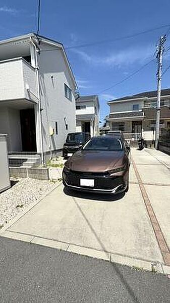 お車2台分の駐車場
