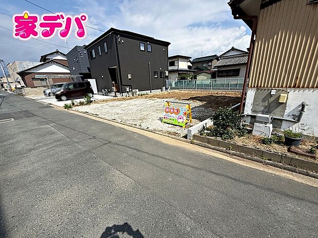 建築予定地です。ご見学希望のお客様につきましては同型同仕様の物件にご案内いたします