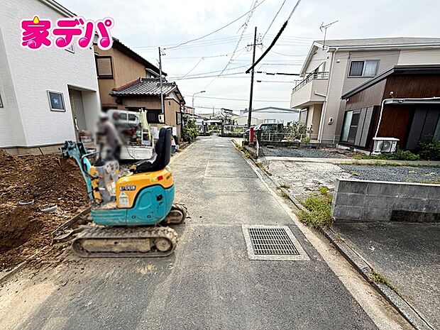 前面道路:北西側約4m幅