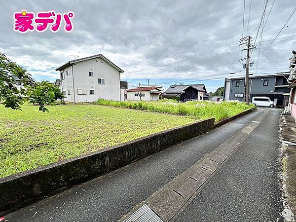 地域に密着した不動産販売でお客様のニーズに、経験豊富なスタッフが柔軟に対応させていただきます。