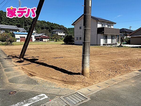 【1号地】角地につき開放感があり、採光や風通しにも恵まれた立地です