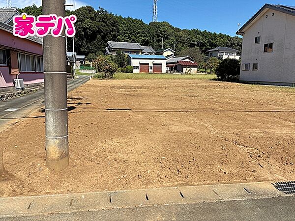 建築条件なしのためお好きなハウスメーカーや工務店で自由設計が可能です