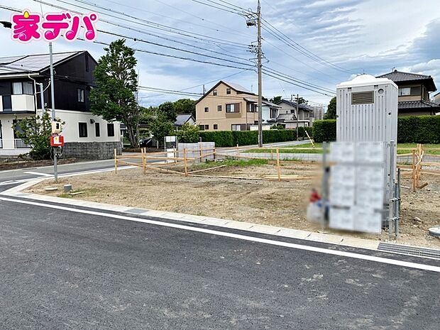 住宅ローンにご不安のあるお客様も、まずはお気軽にご相談下さい。お客様に最適な資金計画と金融機関をご案内いたします。