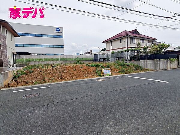 国道1号線へのアクセス良好！生活に便利な施設が周辺に充実！
