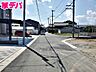 外観：静かな住宅街で、車の出入りもスムーズです。 