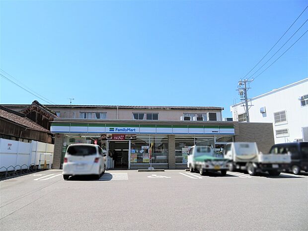 ファミリーマート蒲郡御嶽店(320m)