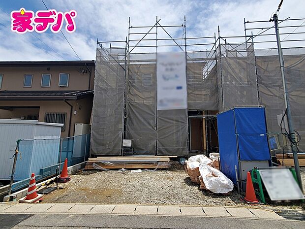 上棟しました。ご見学希望のお客様につきましては同型同仕様の物件にご案内いたします