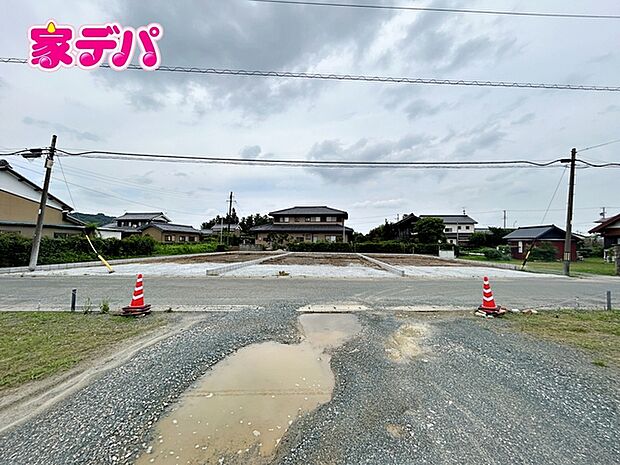 【新築分譲全3棟】ご成約キャンペーン実施中。詳細はスタッフまでお問合せ下さい。