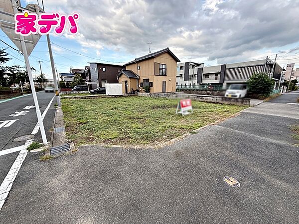 資料のご請求も迅速に対応させていただきます。住宅ローンのご相談もお気軽にお問い合わせください。