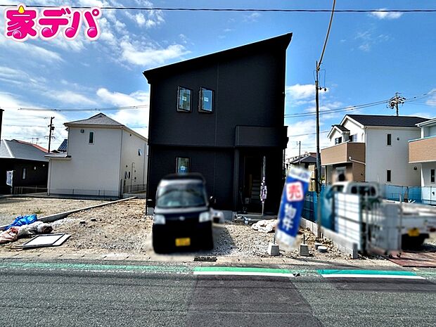 足場が外れました!現地ご案内いたします。周辺環境や陽当たりなどもあわせてご確認いただけます。実際の住み心地をイメージしながらご見学いただけますので、お気軽にお問い合わせください!