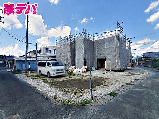 【3号棟】上棟しました! ・角地 ・長期優良住宅 ・5LDK ・LDK15.7帖、隣接洋室4.5帖 ・全居室収納完備 ・パントリー ・2面バルコニー ・並列駐車場3台以上