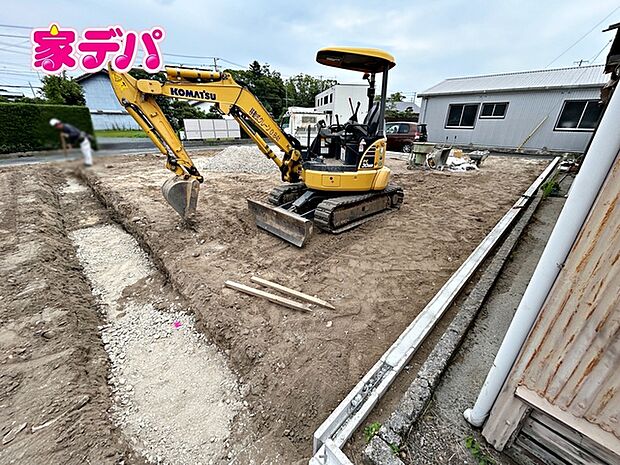 住宅ローンにご不安のあるお客様も、まずはお気軽にご相談ください。お客様に最適な資金計画と金融機関をご案内いたします。ご希望やご状況をお伺いしながら、無理のない返済計画をご提案いたします。