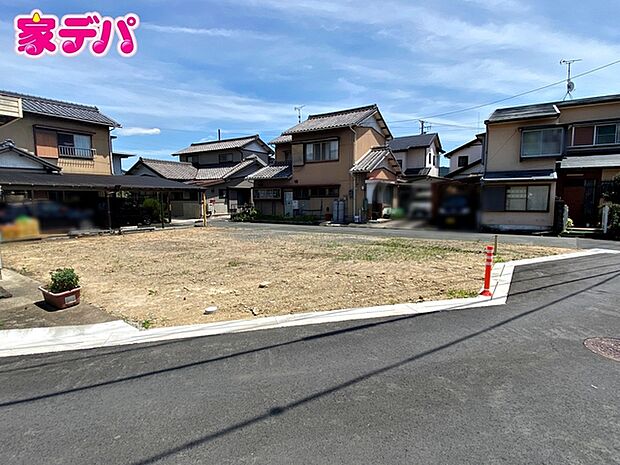 建築予定地です。ご見学希望のお客様につきましては同型同仕様の物件にご案内いたします。当日のご連絡でも対応いたします。お気軽に『家デパ』までお問い合わせ下さい!経験豊富なスタッフが対応いたします。