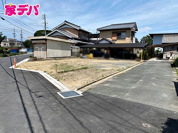 住宅ローンにご不安のあるお客様も、まずはお気軽にご相談ください。お客様に最適な資金計画と金融機関をご案内いたします。ご希望やご状況をお伺いしながら、無理のない返済計画をご提案いたします。 