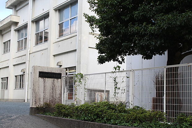 千郷小学校（690m）