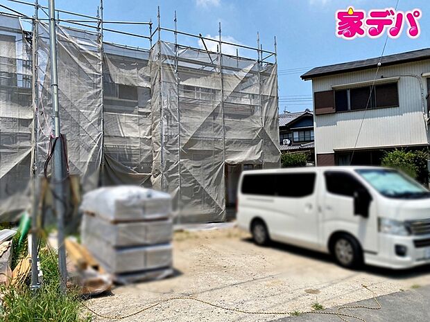 上棟しました！ご見学希望のお客様につきましては現地の他に同社の完成物件にて設備や仕様などご確認いただけます。 