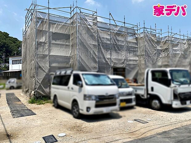 上棟しました!ご見学希望のお客様につきましては現地の他に同社の完成物件にて設備や仕様などご確認いただけます。