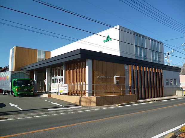 JA蒲郡市 形原支店(710m)
