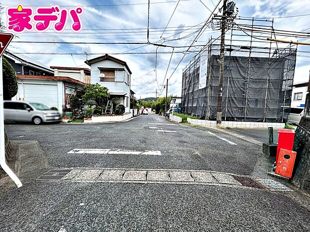 前面道路:北西側約6m幅