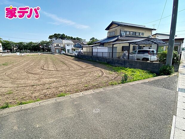【1号棟】建築予定地です! ・4LDK ・LDK約16.6帖、隣接和室6帖 ・全居室収納完備 ・パントリー ・食器洗浄乾燥機 ・整形地 ・並列駐車場2台可