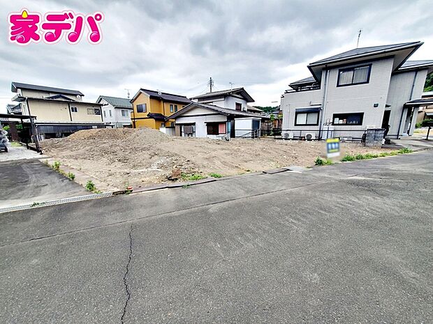 【新築分譲全1棟】ご成約キャンペーン実施中。詳細はスタッフまでお問合せ下さい！間取りや設備等の詳細など、お気軽にお問合せ・ご相談ください。お客様の住まい探しを丁寧にお手伝いいたします。 