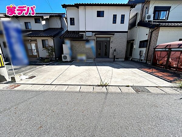 外観：323000521194