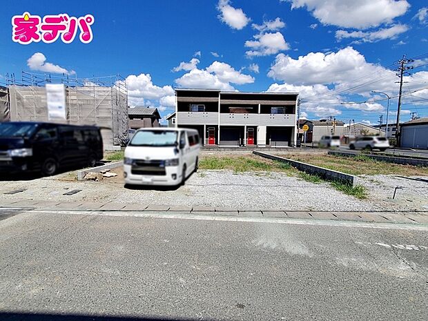 建築予定地です。ご見学希望のお客様につきましては同型同仕様の物件にご案内いたします。当日のご連絡でも対応いたします。お気軽に『家デパ』までお問い合わせ下さい!経験豊富なスタッフが対応いたします。