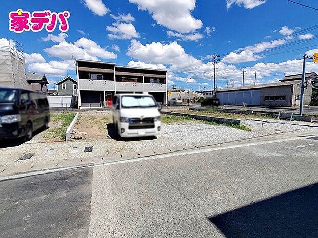 住宅ローンにご不安のあるお客様も、まずはお気軽にご相談ください。お客様に最適な資金計画と金融機関をご案内いたします。ご希望やご状況をお伺いしながら、無理のない返済計画をご提案いたします。