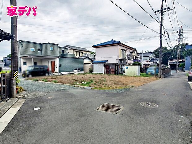 住宅ローンにご不安のあるお客様も、まずはお気軽にご相談ください。お客様に最適な資金計画と金融機関をご案内いたします。ご希望やご状況をお伺いしながら、無理のない返済計画をご提案いたします。