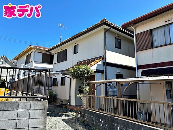 現地や周辺環境もあわせてご確認いただけます。現地ご案内いたします。お気軽にお問い合わせください。実際の陽当たりや前面道路、周辺の環境などもぜひ現地でご確認ください。スタッフが丁寧にご案内いたします。
