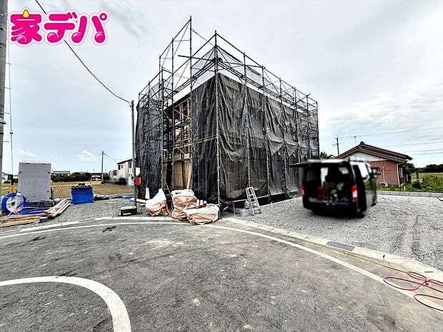 地域に密着した不動産販売でお客様のニーズに、経験豊富なスタッフが柔軟にご対応させて頂きます。