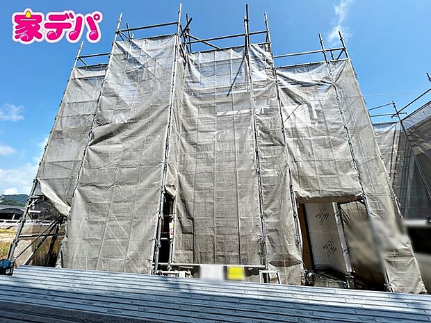 住宅ローンにご不安のあるお客様も、まずはお気軽にご相談下さい。お客様に最適な資金計画と金融機関をご案内いたします。