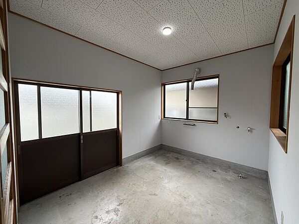 土間洗濯室