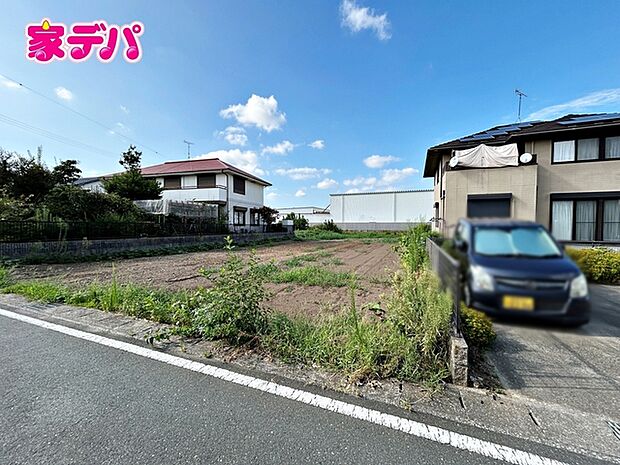 建築予定地です。ご見学希望のお客様につきましては同型同仕様の物件にご案内いたします。当日のご連絡でも対応いたします。お気軽に『家デパ』までお問い合わせ下さい！経験豊富なスタッフが対応いたします。