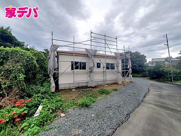 【新築分譲全1棟】ご成約キャンペーン実施中。詳細はスタッフまでお問合せ下さい!間取りや設備等の詳細など、お気軽にお問合せ・ご相談ください。お客様の住まい探しを丁寧にお手伝いいたします。