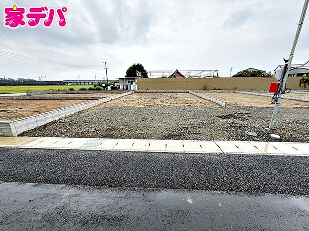 建築予定地です。ご見学希望のお客様につきましては同型同仕様の物件にご案内いたします