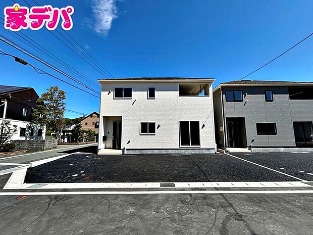 完成しました！現地ご案内いたします。周辺環境や陽当たりなどもあわせてご確認いただけます。実際の住み心地をイメージしながらご見学いただけますので、お気軽にお問い合わせください！ 