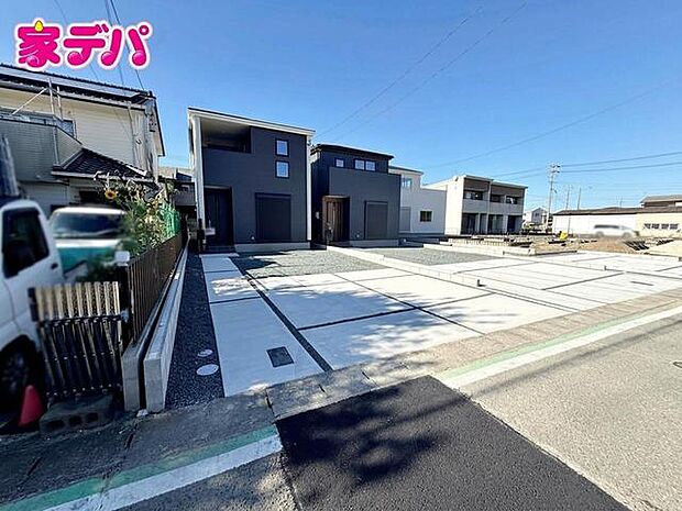 現地や周辺環境もあわせてご確認いただけます。現地ご案内いたします。お気軽にお問い合わせください。実際の陽当たりや前面道路、周辺の環境などもぜひ現地でご確認ください。スタッフが丁寧にご案内いたします。