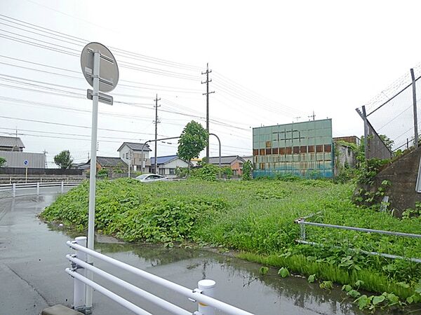 車の乗入れがしやすい二方接道